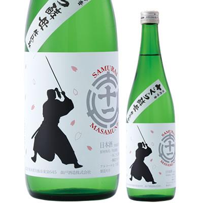 「さくら」の花より純粋培養した天然吟香酵母で醸し上げた当蔵オリジナルの特醸酒です。